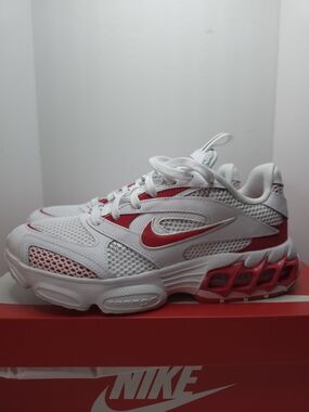 Nike Women's Zoom Air Fire 'White University Red' Size 9W